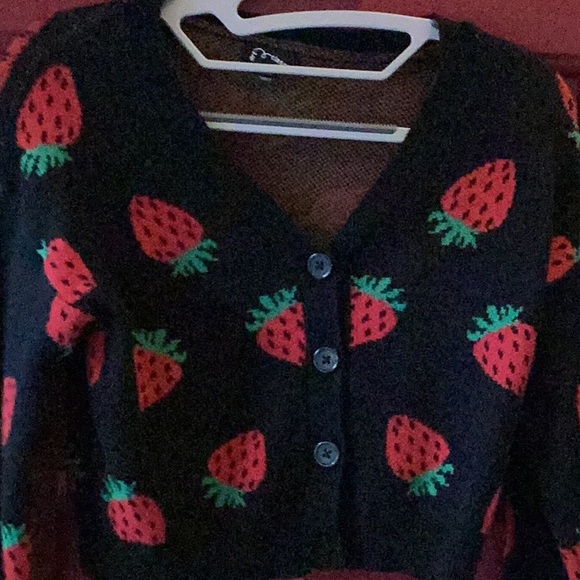 Art Class Black and Red Sweater strawberries - Picture 2 of 5